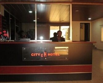 City Hotel Monrovia Liberia - Monrovia - Rezeption