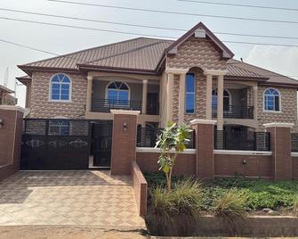 Appartment in Tema - Afienya - Edificio