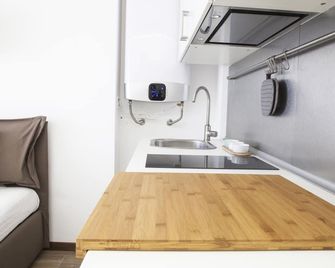 Alessia's Flat - Sarpi - מילאנו - מטבח