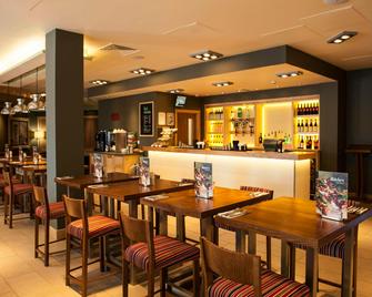 Premier Inn Dorchester-Dorset - Dorchester - Bar