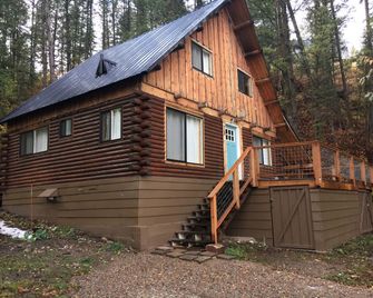 Traditional Log Cabin Rental Near The Gr - Alpine - Building