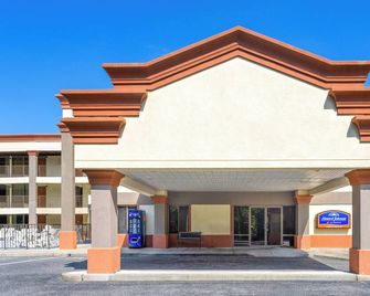 Inn at Atlantic City Hotel & Banquet - Galloway - Edificio