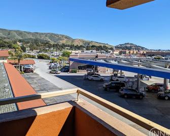 Royal Inn - South San Francisco - Balkon