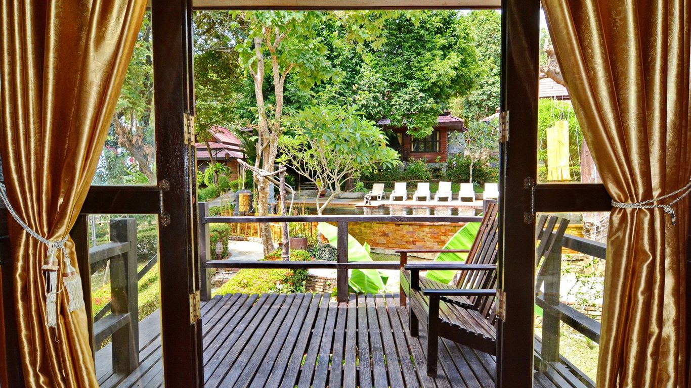 Baan Laanta Resort and Spa