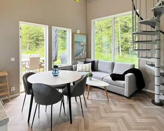 Holiday Home Ljungby V - Ljungby - Essbereich
