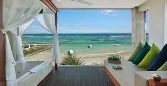 Candi Beach Resort & Spa - Manggis - Parveke