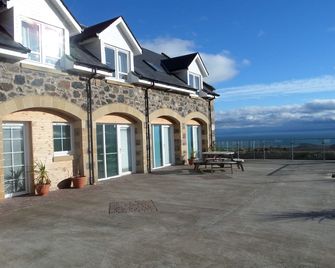 Country house with hot tub near St. Andrews - Leven - Gebäude