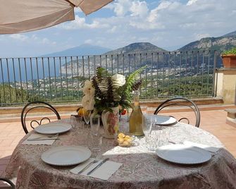Gli Ulivi Agriturismo - Sant'Agnello - Balcony