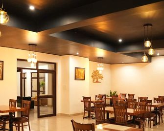 Pine Hideout - Kathua - Restaurant