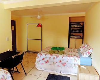 Pousada Happy Inn - Campinas - Schlafzimmer