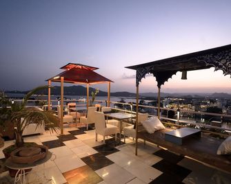 The Lake View Hotel- On Lake Pichola - Udaipur - Balcony