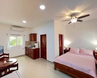 Seremei Villas - Belize City - Soverom