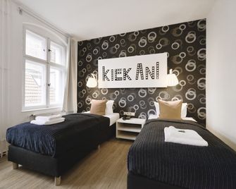 Old Town Hotel - Berlin - Bedroom