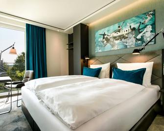 Motel One München-Garching - Munich - Bedroom