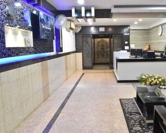 Mayur Hotel - Dimāpur - Front desk