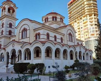 2115 Boutique Hostel - Durrës