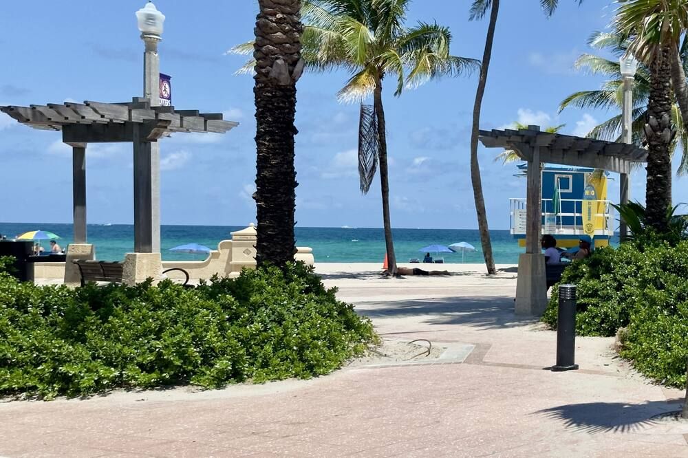 Southwinds Inn by The Gold Nests - Hollywood