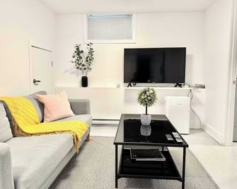 4 Large Rooms City Centre - Quebec - Sala de estar