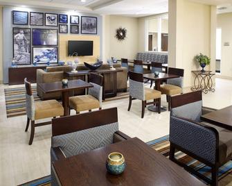 Hawthorn Suites by Wyndham Bridgeport/Clarksburg - Bridgeport - Restaurant