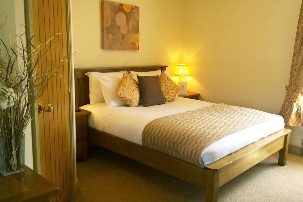 Cross Keys Inn - Somerton - Sovrum