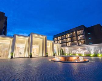 Divalux Resort & Spa Bangkok, Suvarnabhumi - Bang Phli - Building