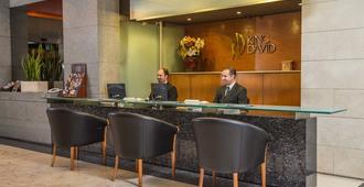 King David Flat Hotel - Cordoba - Front desk