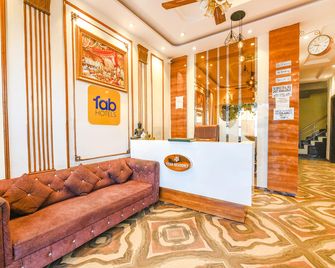 Shiva residency - Amritsar - Front desk