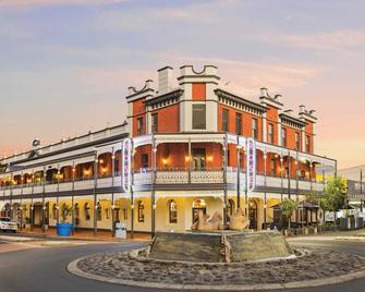 The Rose Hotel & Motel - Bunbury - Building