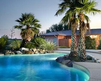 Cactus Cove Bed and Breakfast Inn - Tucson - Pool
