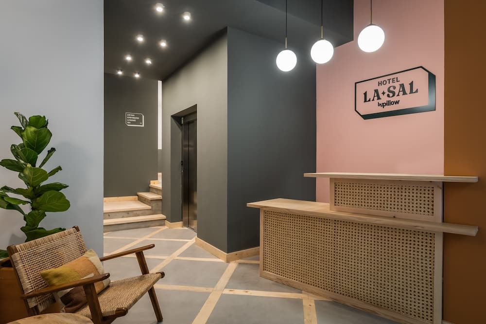 BYPILLOW La Sal - קאדיז - דלפק קבלה