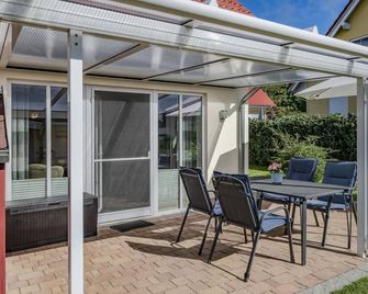 Haus Ines - Korswandt - Innenhof