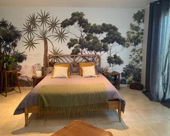 Chambre en Drôme Tropicale - Chabeuil - Bedroom