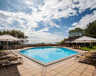Avani Lesotho Hotel & Casino - Maseru - Zwembad