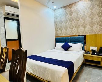 Hotel Bkc Gold View - Bombay - Habitación