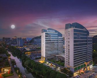 Jade Crystal Hotel - Taizhou - Building