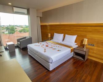 Prestige Residences at Golden Valley by Grand United Hospitality - Rangun - Schlafzimmer
