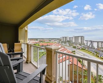 Grand Panama Beach Resort by Book That Condo - Panama City Beach - Balcón