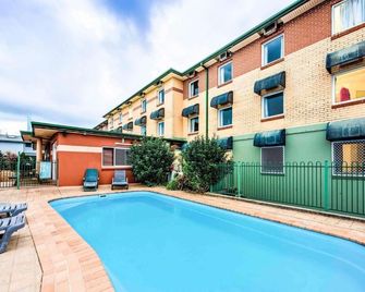 Coffs Harbour Budget Stay - Coffs Harbour - Building