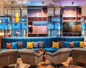 Nyx Hotel Munich By Leonardo Hotels - Múnich - Lounge