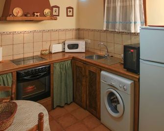 Casas Rurales Maribel Alcala - Alcalá del Júcar - Cocina