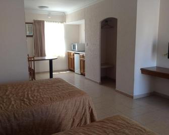 Suites Del Sol - Guaymas - Bedroom