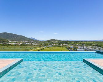 Studios aconchegantes em Floripa - OKA - Florianópolis - Pool