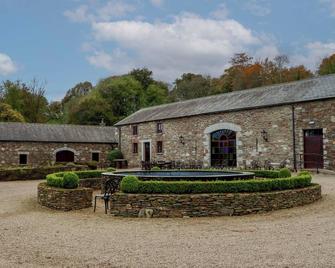 Ballybeg Pod 3, Romantic, With Hot Tub In Tinahely, County Wicklow - Arklow