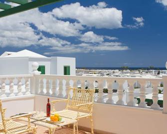 Villa Isla De Lobos - Puerto del Carmen - Parveke