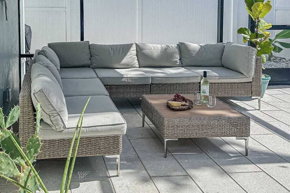 Bright and airy home with enclosed pool, hammock, and open-concept interior - פורט מאיירס - פטיו