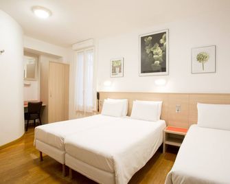 فندق دارسيت - باريس - غرفة نوم