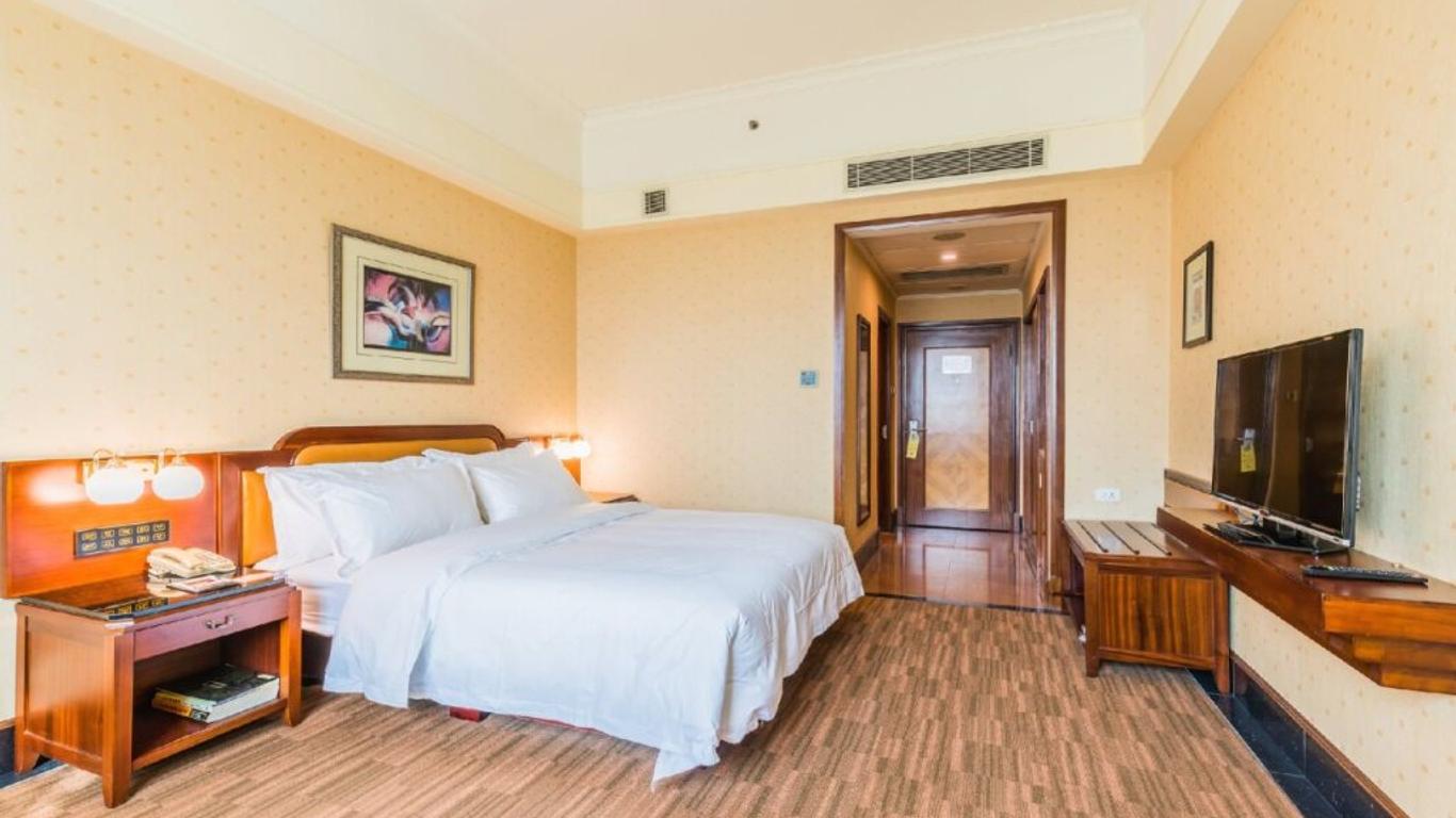 Zhongshan Sunshine Business Hotel (Zhongshan Pedestrian Street Xingzhong Plaza Store)