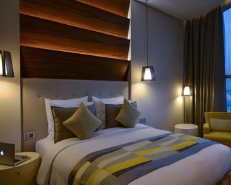 The Avenue Hotel - Doha - Bedroom
