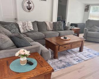Peaceful place at the lake - Susquehanna - Living room