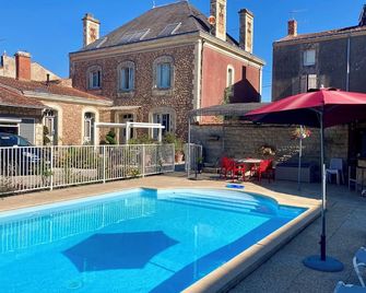 Villa des roses - Luçon - Pool